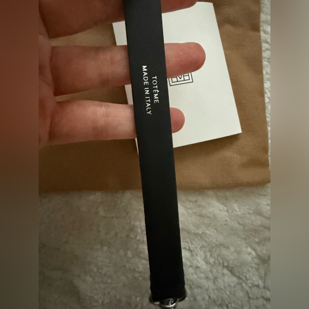Toteme Skinny Leather Belt, Black - Picture 15 of 17